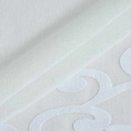 Homeroots 72 x 70 x 1 in. White Contemporary Velvet Scroll Shower Curtain 399748
